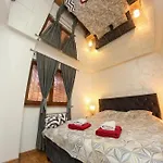 Hedonist Jacuzzi Free Parking Apartman Sarajevo