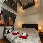 Apartman Hedonist Jacuzzi Free Parking