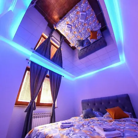 Hedonist Jacuzzi Apartment Sarajevo