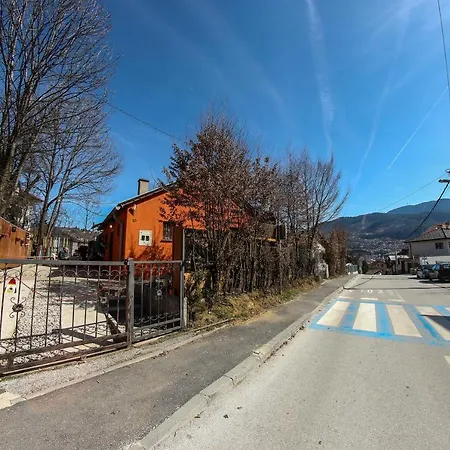 Hedonist Jacuzzi Free Parking Apartman