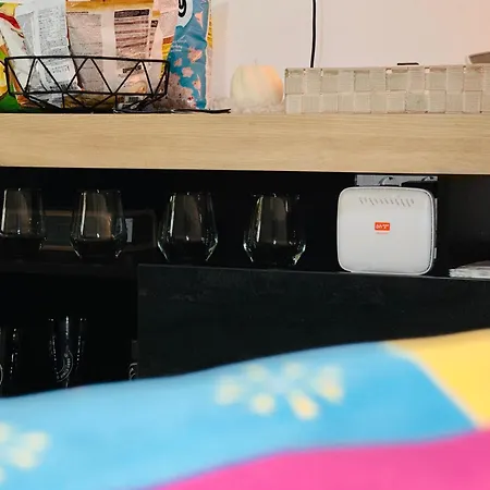 Hedonist Jacuzzi Free Parking Apartman