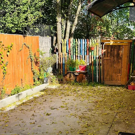 Apartment Hedonist Jacuzzi Free Parking