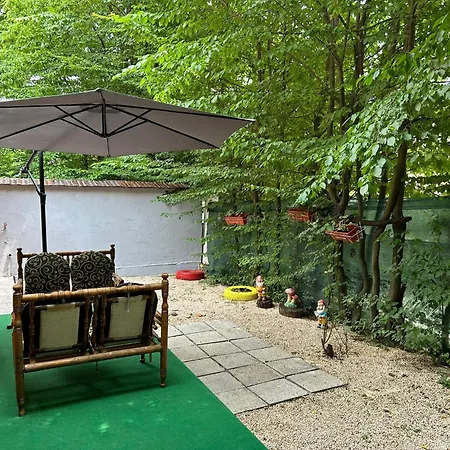 公寓 Hedonist Jacuzzi Free Parking 塞拉耶佛