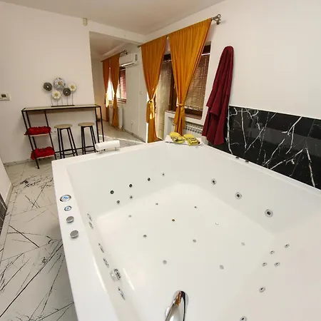 Hedonist Jacuzzi Centar Free Private Parking * 사라예보