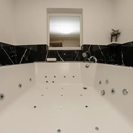 Apartamento Hedonist Jacuzzi Centar Free Private Parking *