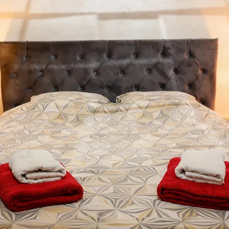 Hedonist Jacuzzi Centar Free Private Parking דירה *
