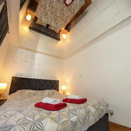דירה Hedonist Jacuzzi Centar Free Private Parking *