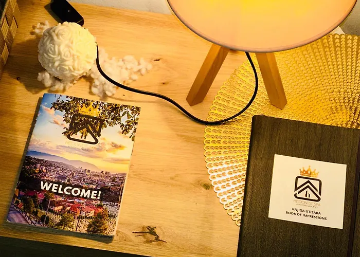 Hedonist Jacuzzi Free Parking *