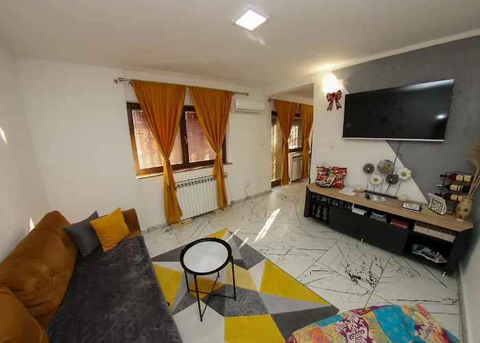 Hedonist Jacuzzi Free Parking سراييفو