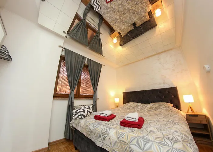 Hedonist Jacuzzi Free Parking דירה סראייבו